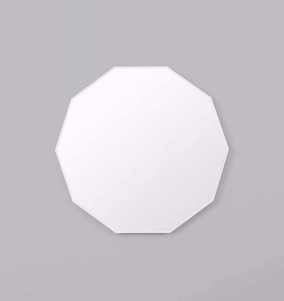 Flynn Geo: Bright White