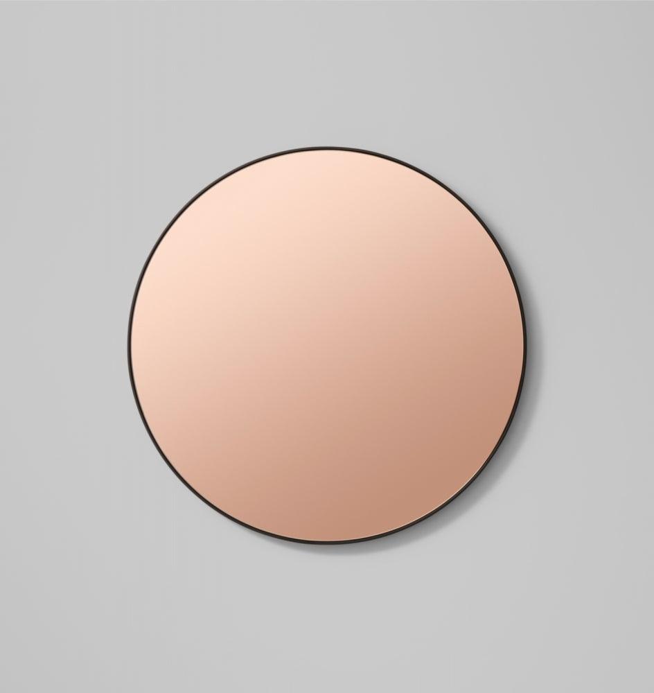 Flynn Round: Black/ Dusk