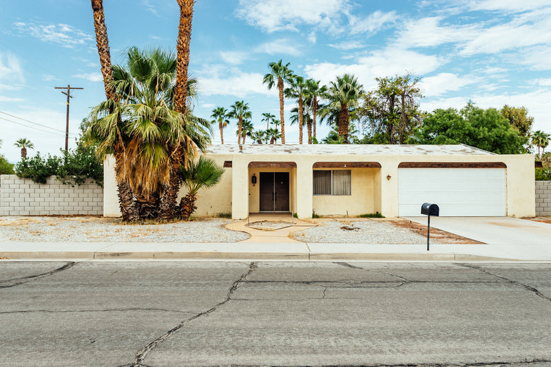 Palm Springs Fixxer Upper